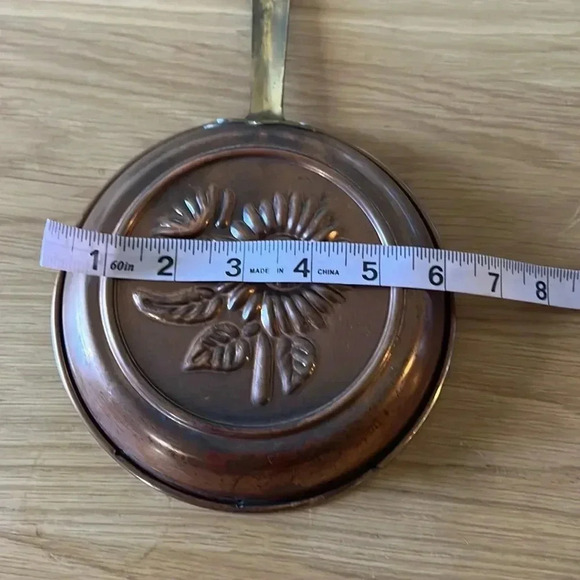 Vintage Small “Copper and Brass” Decor w/Flowers, Made in Korea - Picture 3 of 7